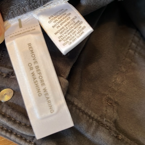 New With a tags Loft Gray Patch Pocket Pants size 10 - Picture 6 of 6